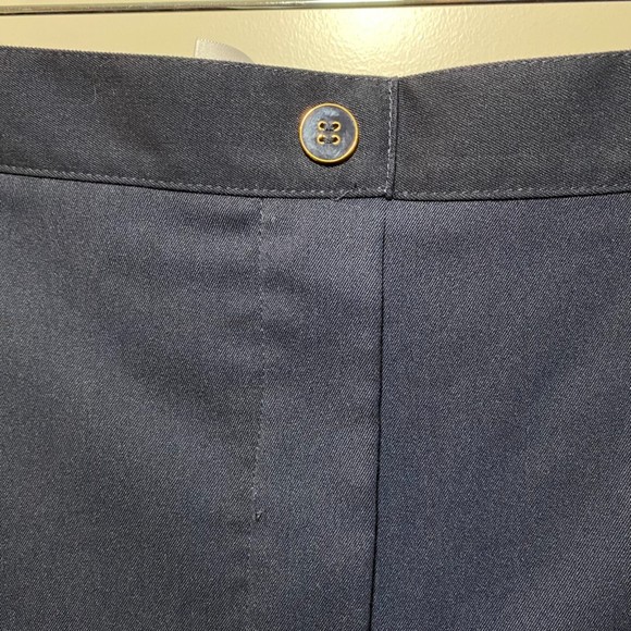 Alfred Dunner Navy Blue Cuff Capri Pants Size 18 - Picture 4 of 6